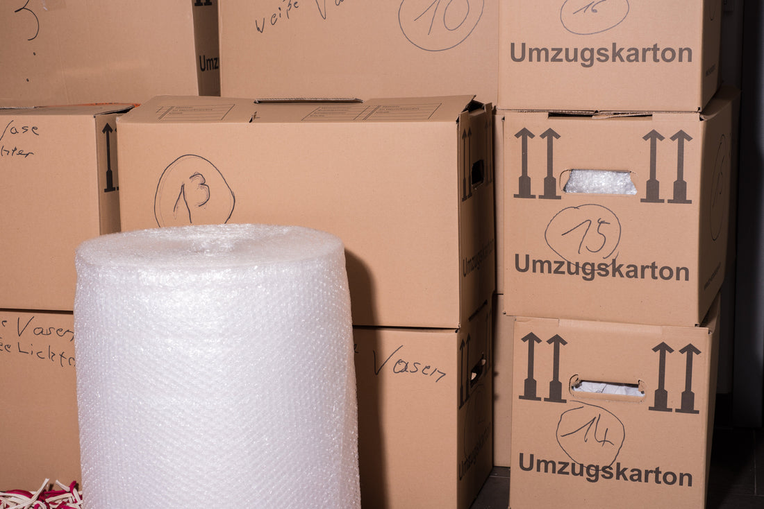 Stabile Umzugsboxen aus Kunststoff mieten statt Kartons kaufen – Umzugsboxen mieten Wien